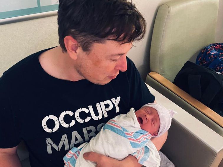 Elon Musk and Grimes changed their baby’s title