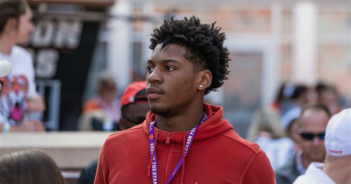 Clemson-certain Zaire Patterson worked laborious to support dream college