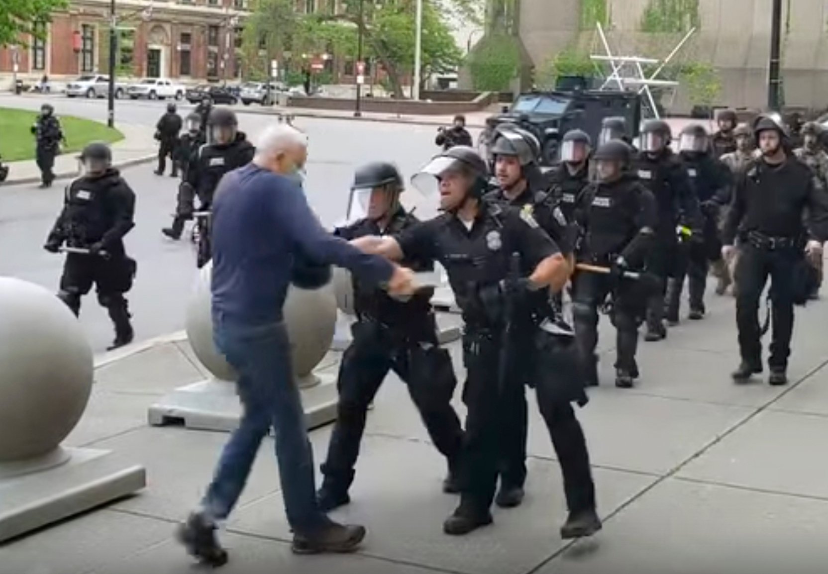 2 Buffalo Police Officers Charged With Assault for Shoving 75-twelve months-Inclined Protester in Viral Video