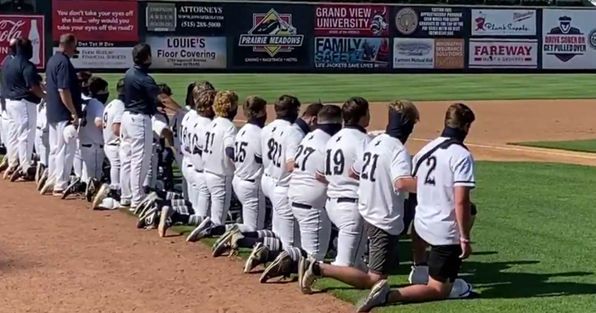 Iowa crew opens highschool season — by taking knee at some level of anthem
