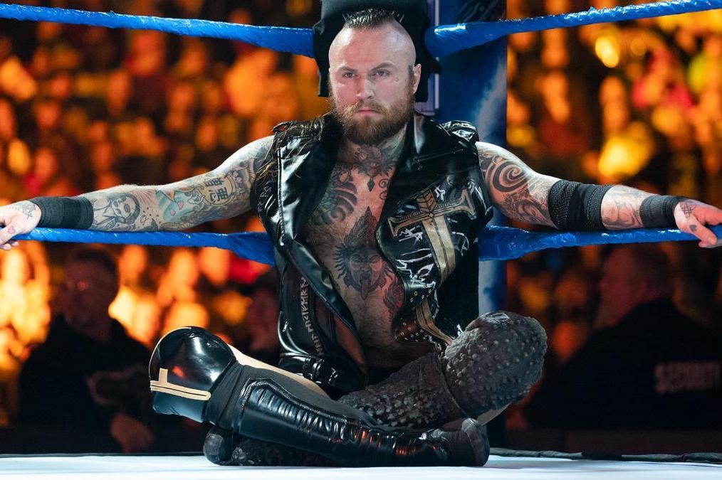 Aleister Dark and WWE Superstars Who Would Relief from Switching Brands