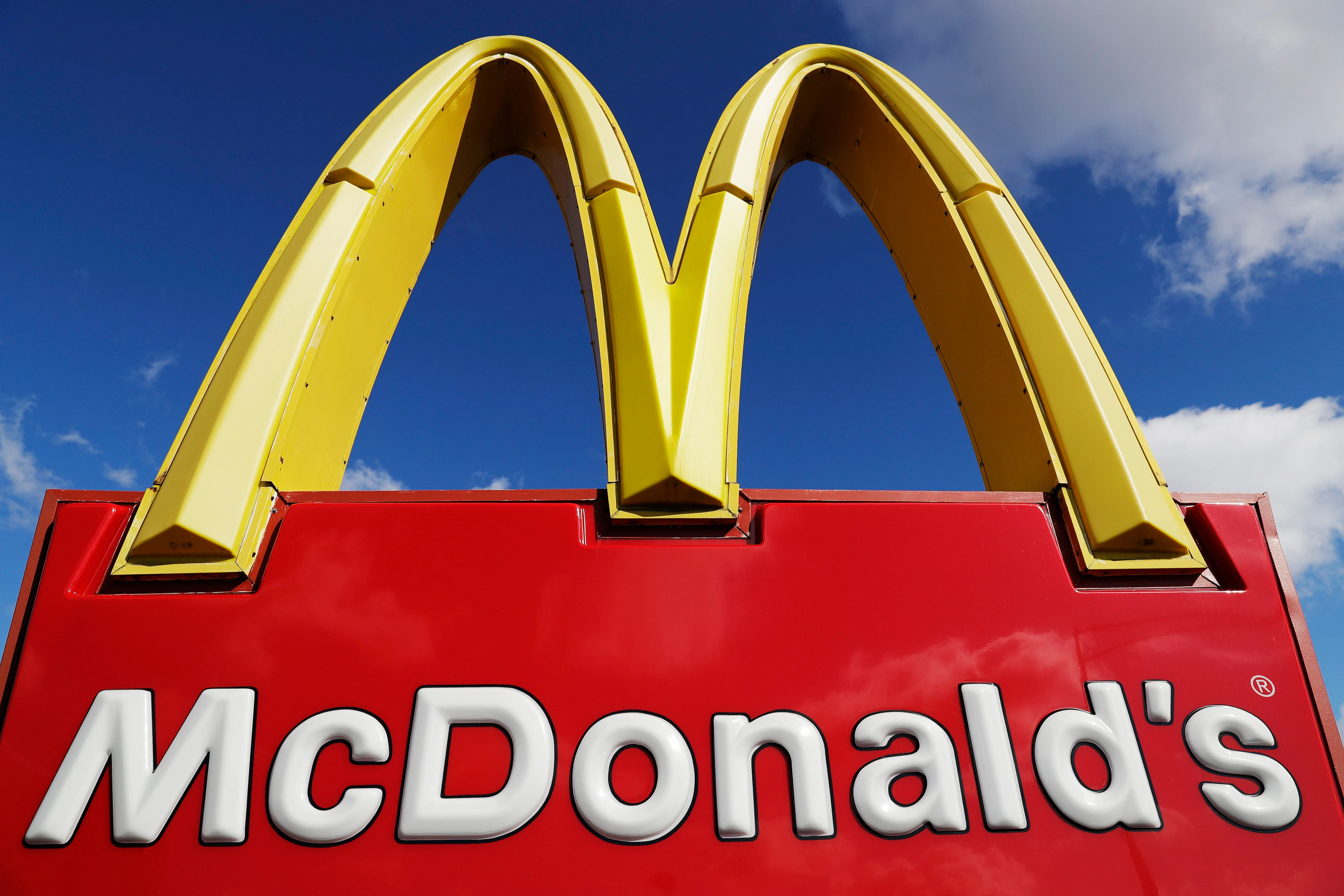 Judge orders McDonald’s to wait on COVID-19 security training