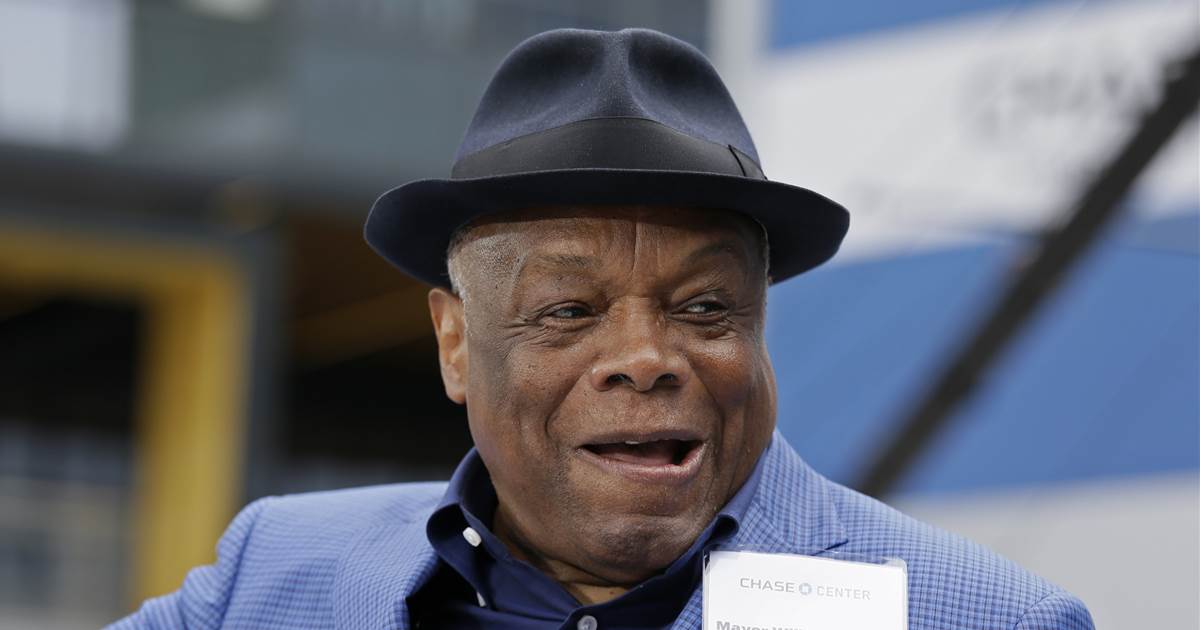 BET Awards capabilities the very important alive aged San Francisco Mayor Willie Brown Jr. in memorial