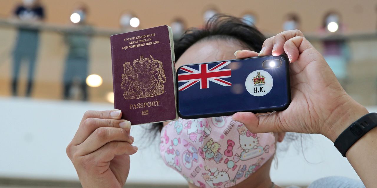 Hong Kong Residents Would possibly maybe maybe well Be Equipped U.K. Citizenship Amid China Standoff