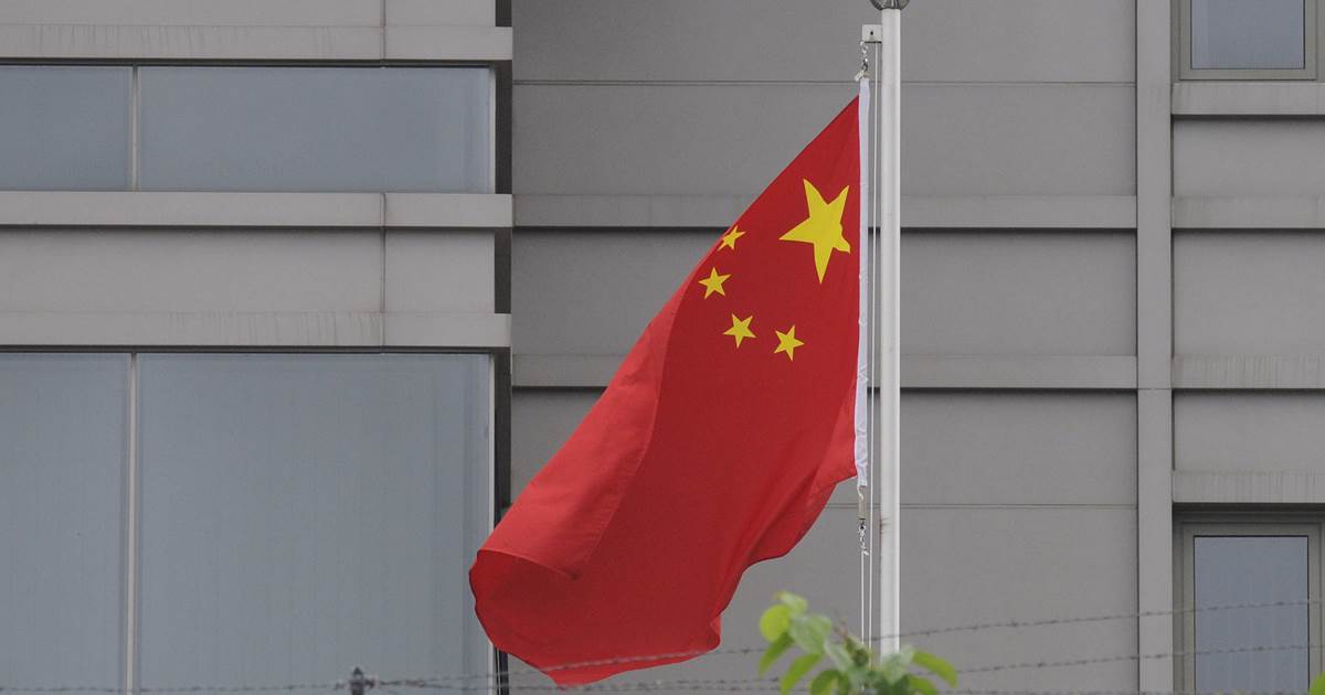 U.S. orders closure of China’s Houston consulate, prompting enraged response from Beijing