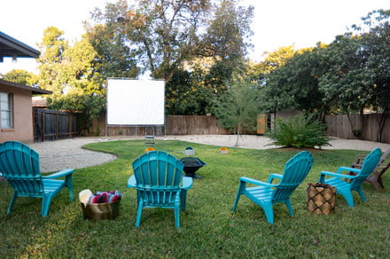 All the pieces you wish for a yard movie night