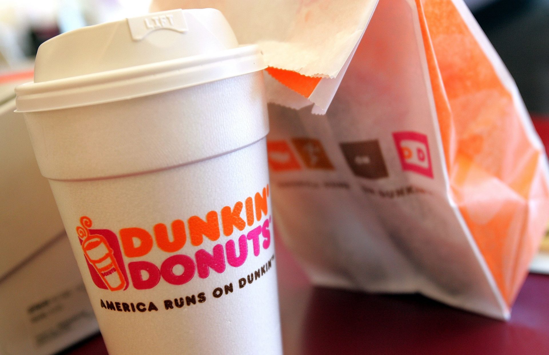 Dunkin’ Donuts Will Shut 450 Stores by the Extinguish of This Year