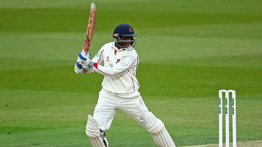 Livingstone steers Lancs in opposition to 2nd predicament