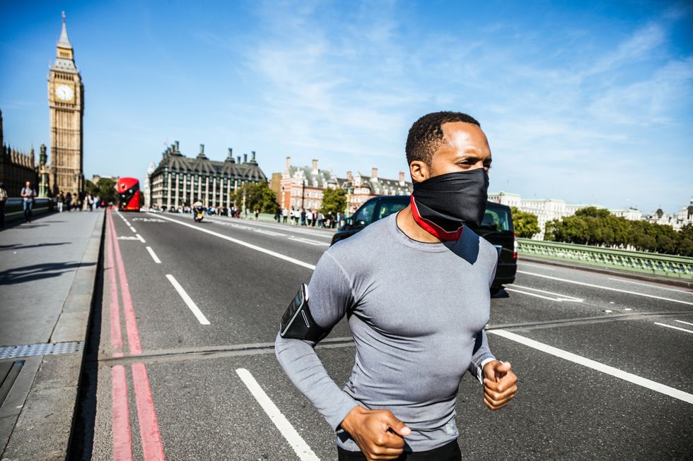 My Favorite Face Mask for Summer Running Is This $15 Neck Gaiter You Can Rob on Amazon