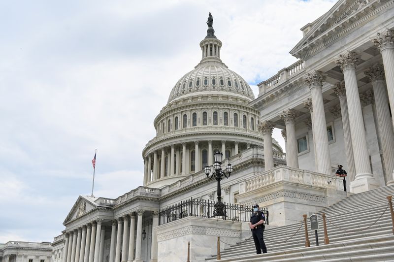 Congressional Democrats, White Dwelling ‘no longer terminate yet’ on coronavirus invoice, Schumer says