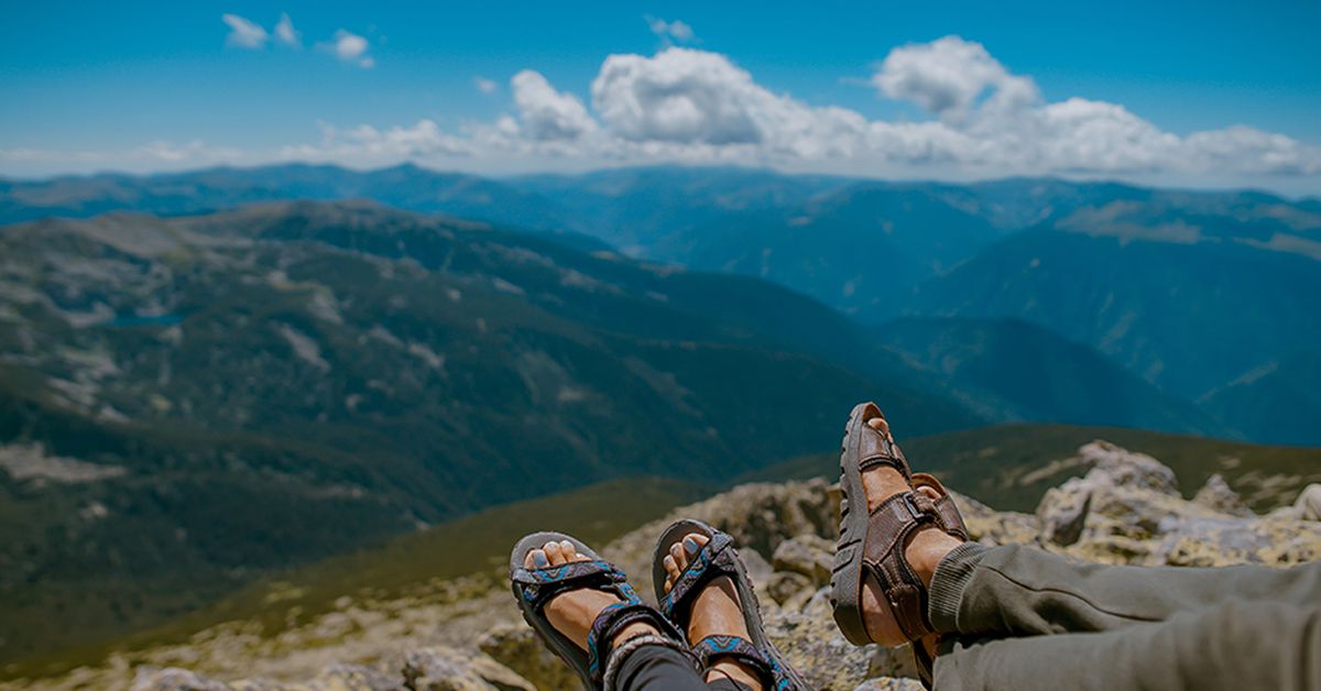 All-terrain females’s sandals that exhaust you from mountain climbing to lounging