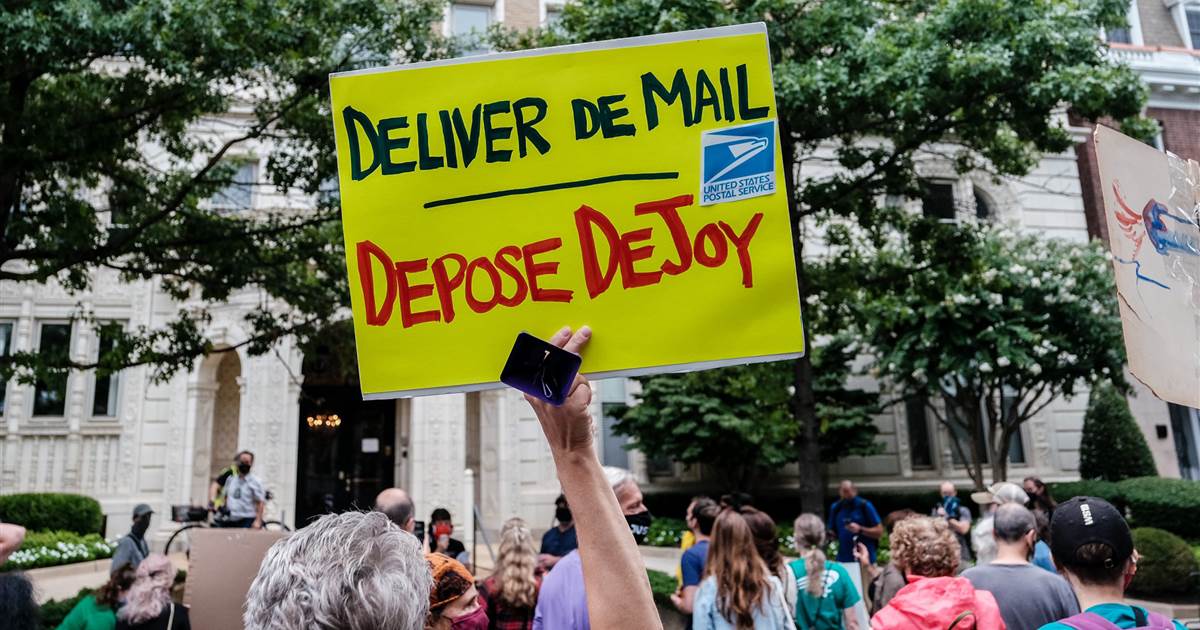 Protesters score at Postal Service boss’ house amid concerns over mailed ballots delays
