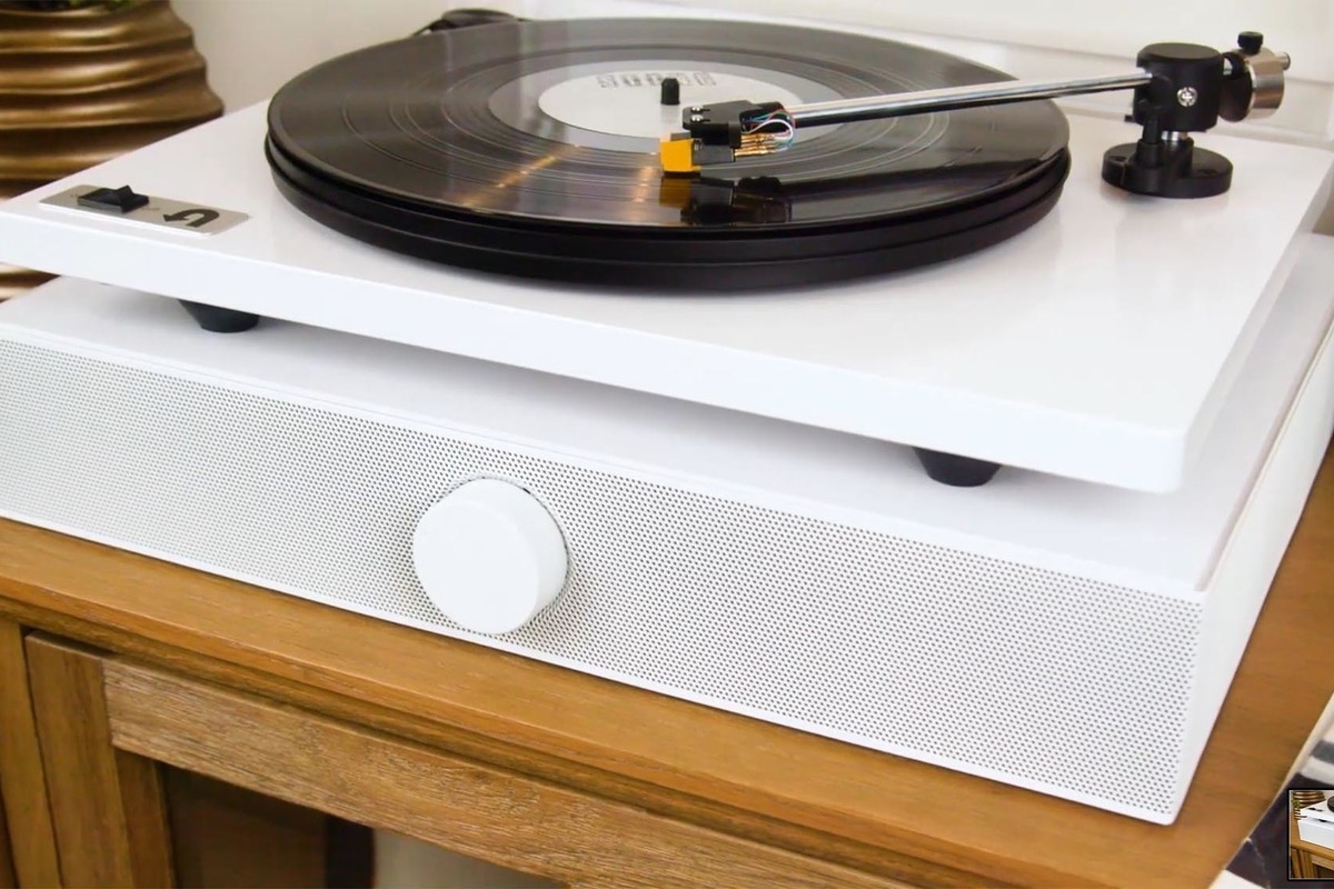 Andover Audio Spinbase overview: An all-in-one speaker system to your turntable