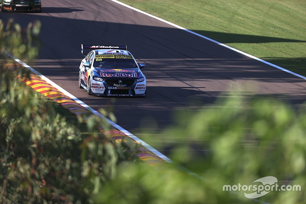 Darwin Supercars: Whincup takes pole by 0.06s