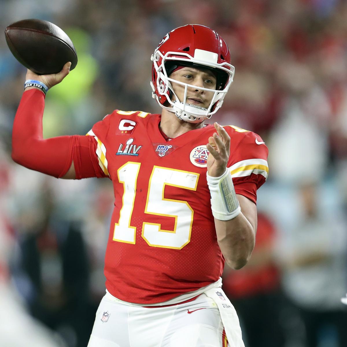 Patrick Mahomes Signed NFL Defend Patch Rookie Card Sells for $43,000 at Auction