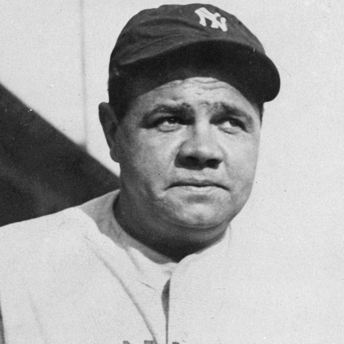 Babe Ruth 1933 Goudey Card Sells for $76,000 at Auction