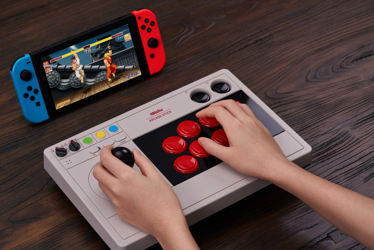 8BitDo’s Arcade Stick launches in October for Change and PC