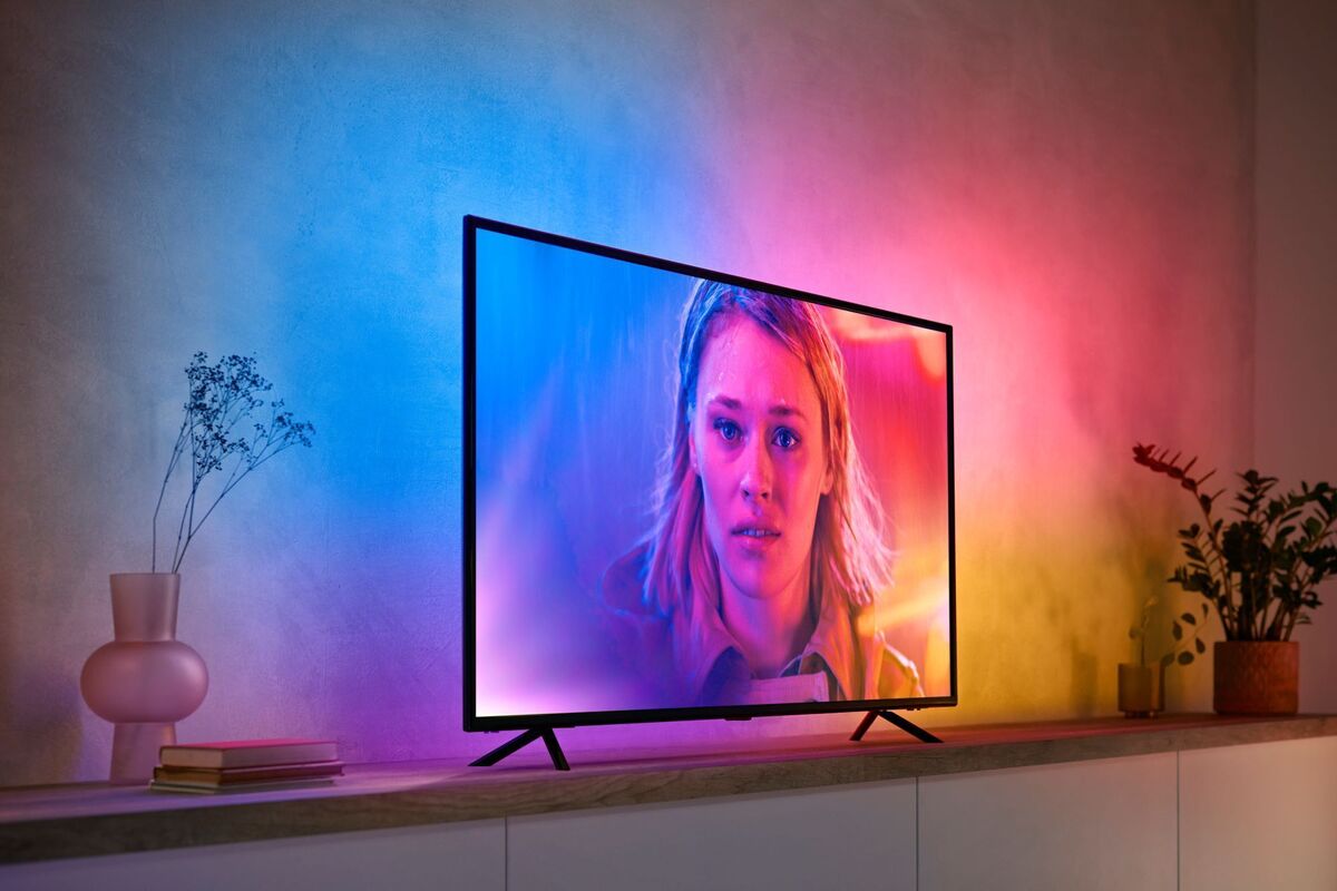 The Philips Hue Play HDMI Sync Field unprejudiced received its maintain gradient LED lightstrip