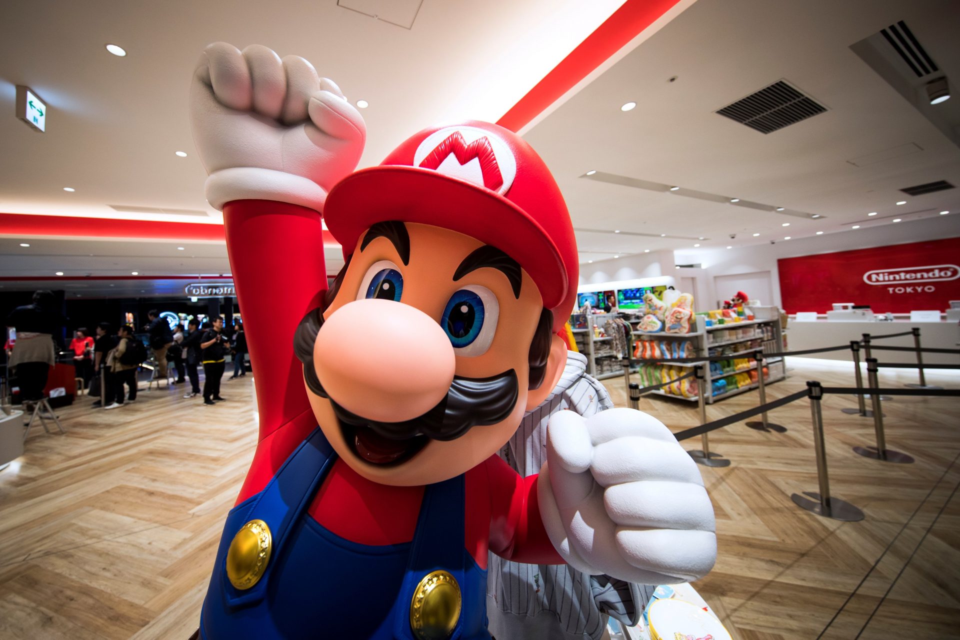 Nintendo is bringing three classic Mario video games to the Swap, in a whine to preserve holiday sales