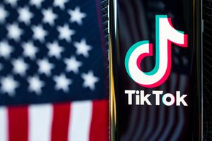 TikTok, WeChat downloads would maybe be barred from US beginning Sunday