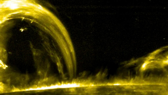 IRIS Captures First-Ever Certain Photography of Nanojets in Solar Corona