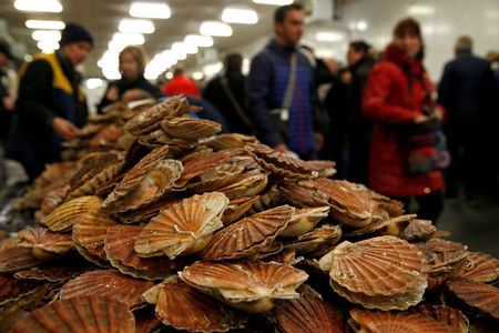 China suspends seafood imports from two Russian vessels for a month
