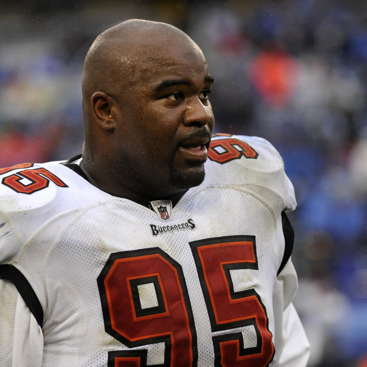 Outmoded Titans DT Albert Haynesworth Arrested on Domestic Violence Rate