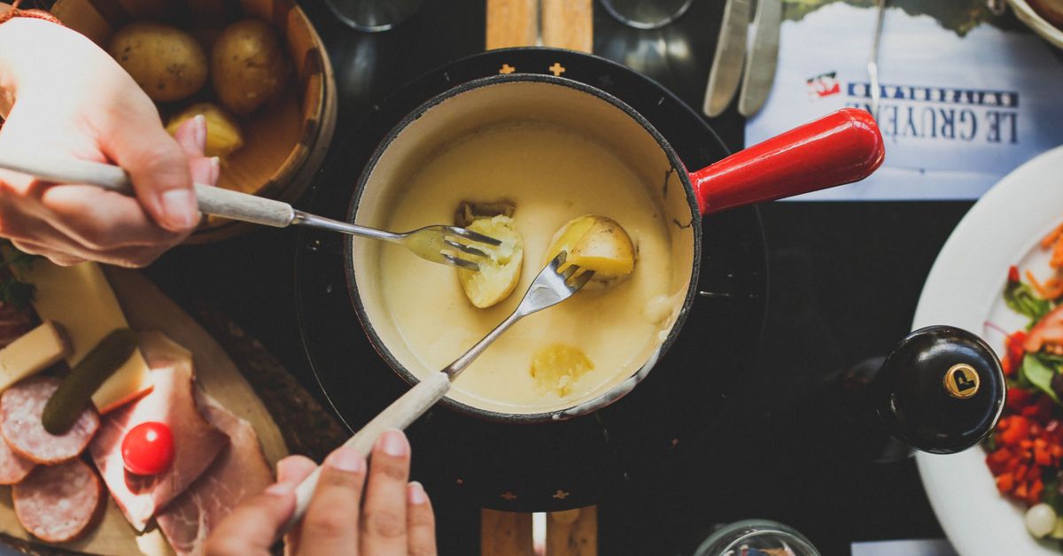 The scientific formula to make completely creamy fondue