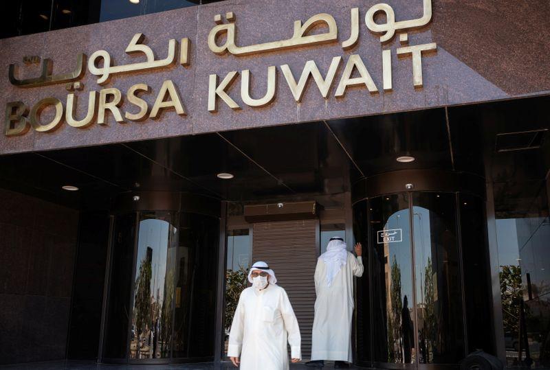 Kuwaiti market rebounds on reopening after Emir’s loss of life
