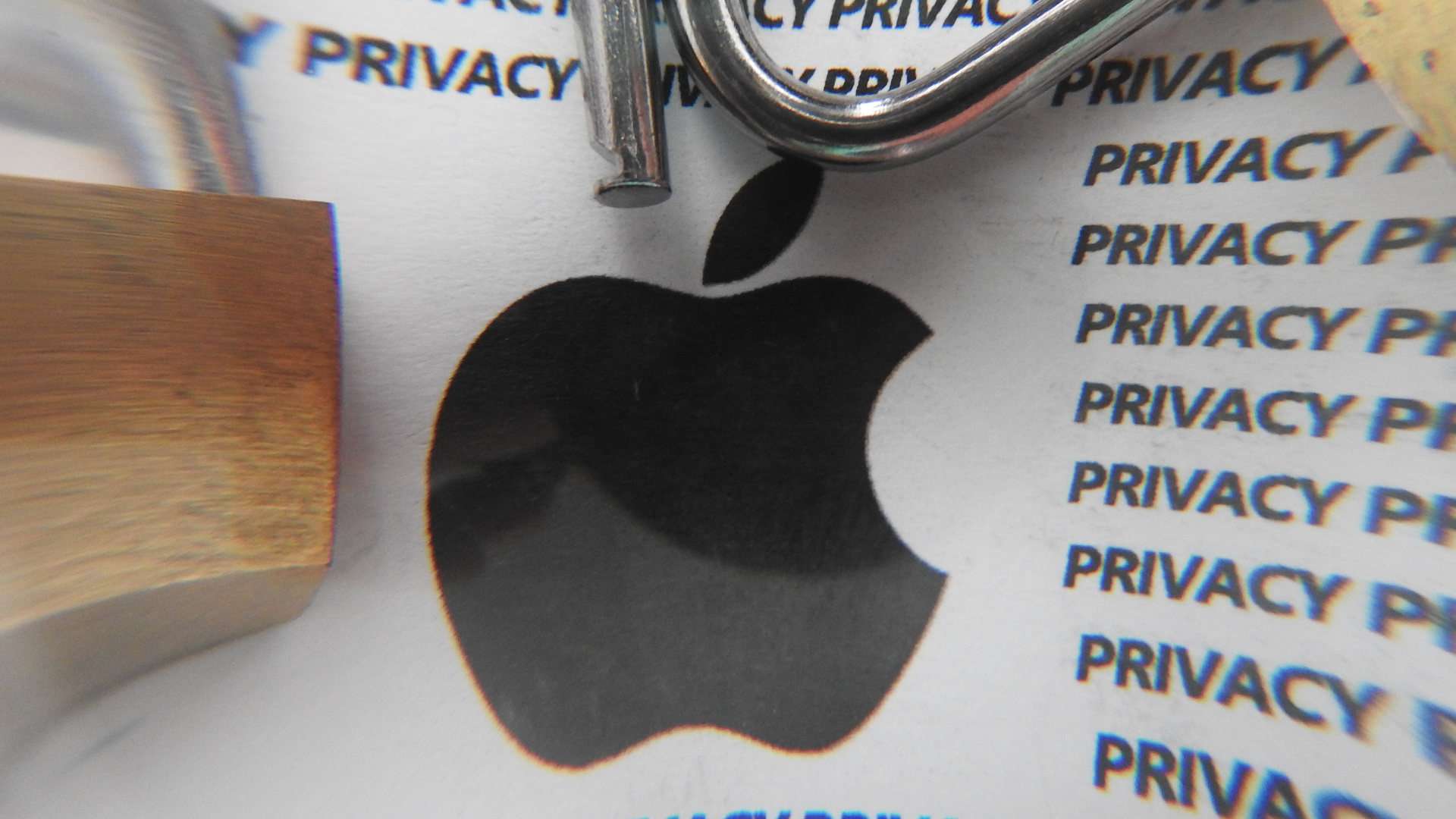 Apple Pays $288,500 to Younger Hackers for Discovering 55 Vulnerabilities