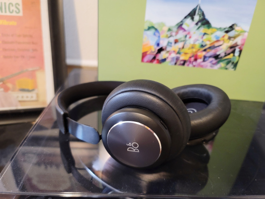 B&O’s BeoPlay H4 headphones provide gigantic seems and comfort, nonetheless no noise canceling