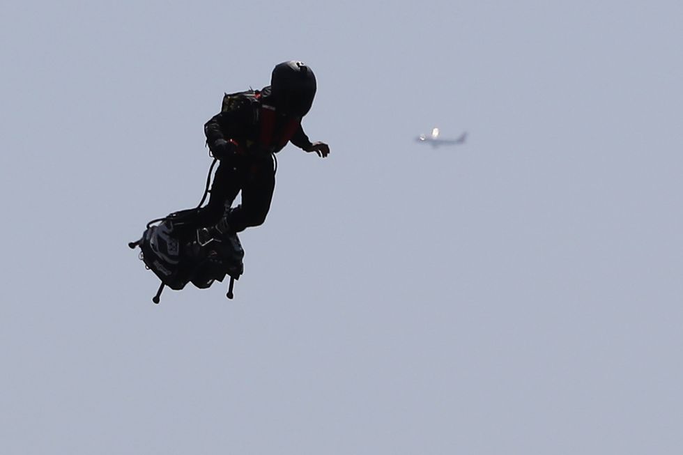 One other Mysterious Jetpack Man Was once Observed Flying 6,000 Toes Over LAX