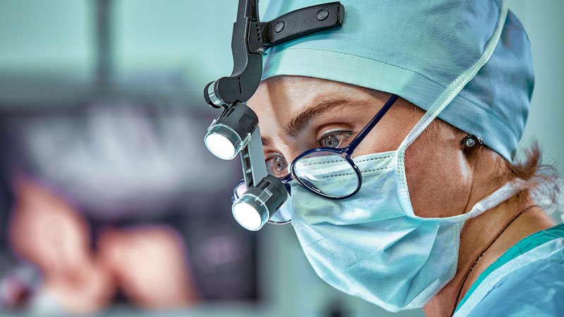 Survey Discovering Sufferers of Female Surgeons Fare Higher is Removed
