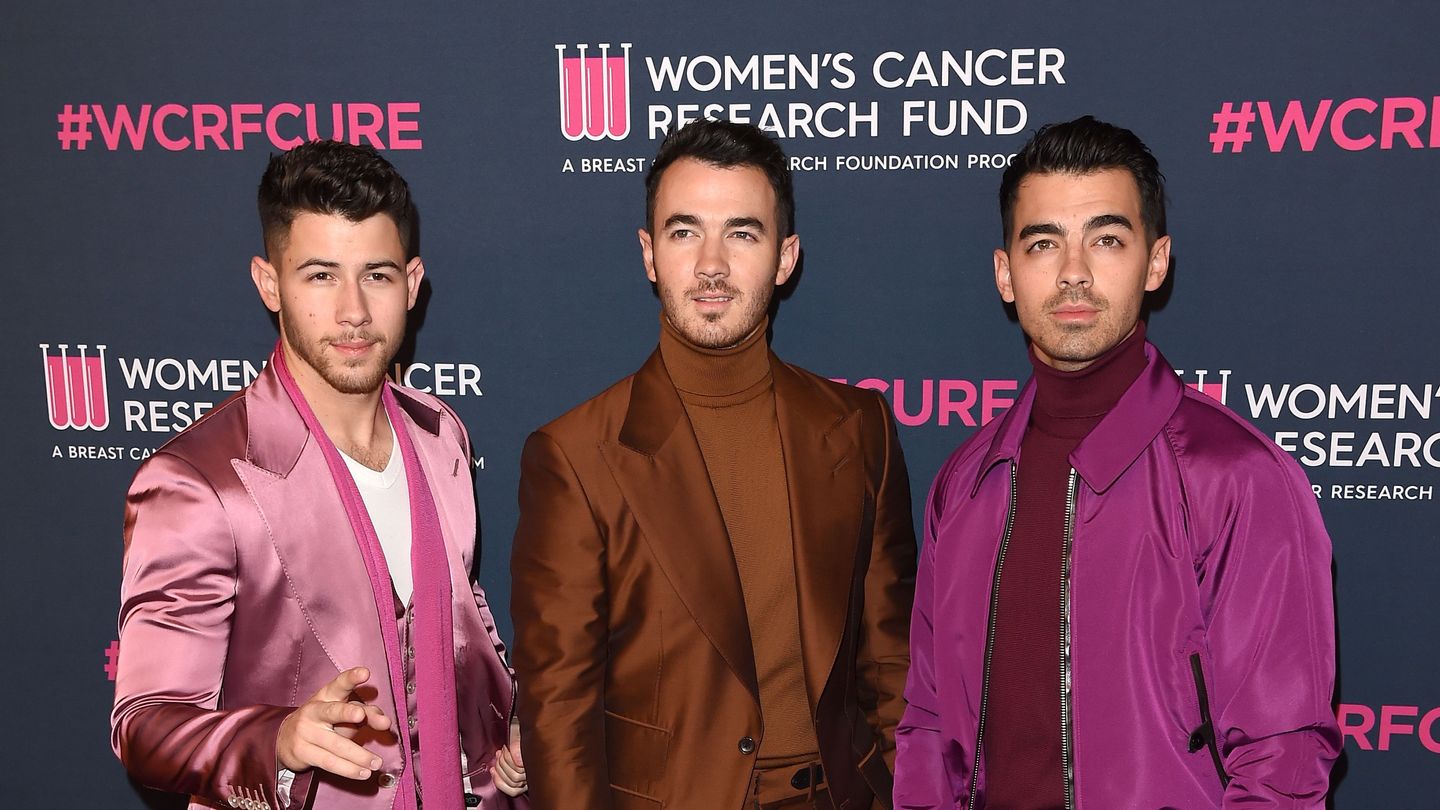 Jonas Brothers Are Wistful And Prepared For Snow On ‘I Need You Christmas’