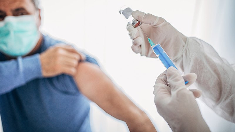 CDC Panel Takes on COVID Vaccine Rollout, Risks, and Side Effects