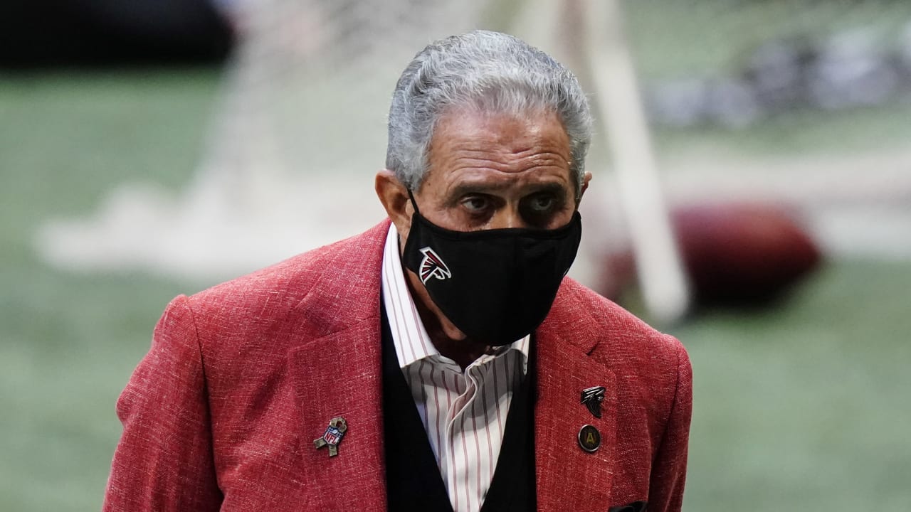 Arthur Smooth says Falcons HC, GM search will be ‘successfully off with numerous candidates’