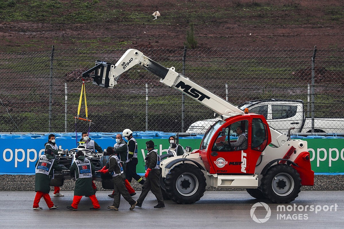 FIA explains F1 crane incident throughout Q2 in Turkey