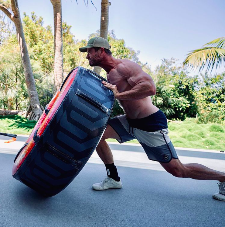Chris Hemsworth Is Officially Hulk Hogan Levels of Jacked in Contemporary Portray