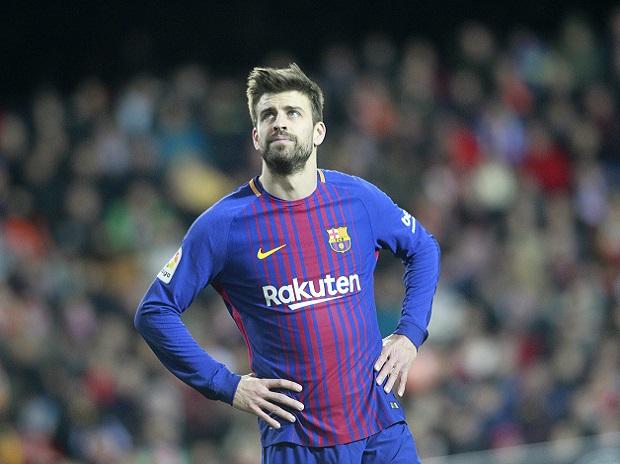 Barcelona’s Pique seemingly out for plenty of months thanks to knee difficulty