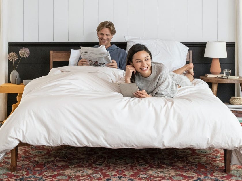 The correct Sad Friday mattress deals include savings on Casper, Serta, and extra