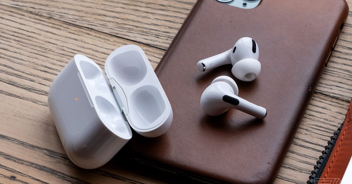 The finest Cyber Monday offers on wireless earbuds