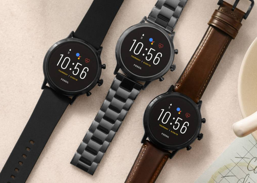 Google begins rolling out the Wear OS H-MR2 replace to more smartwatches