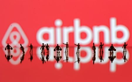 AirBnB Frenzy, FDA to Approve Pfizer Drug, No-Deal Brexit