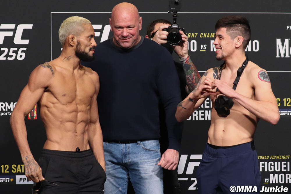 UFC 256 play-by-play and live outcomes