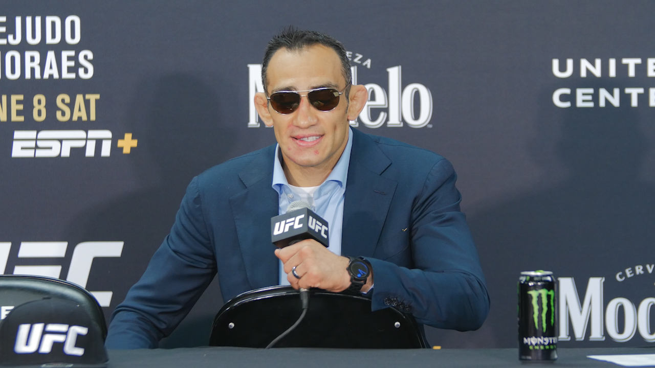 Tony Ferguson says Charles Oliveira “changed into mentally broke within the foremost spherical”