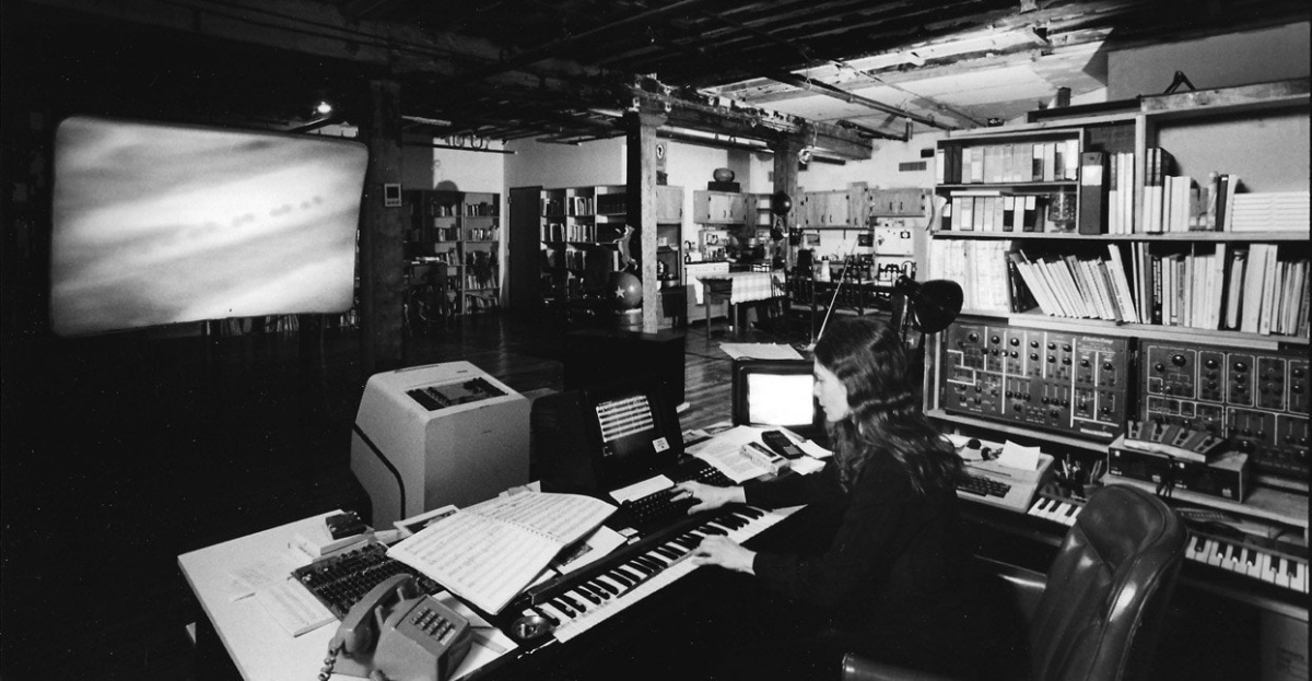 Hitting the Books: How Bell Labs soar-began the multimedia art work stride