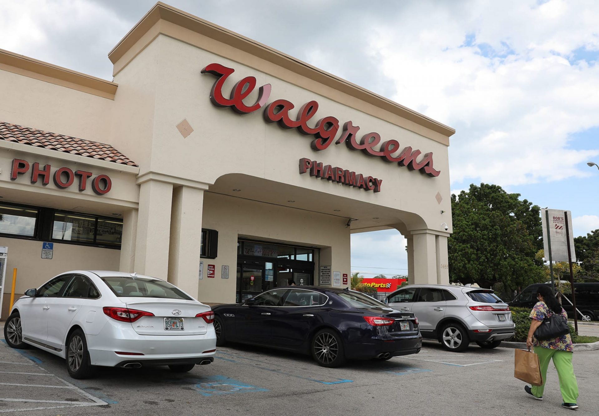 Christmas Eve store hours 2020: Is Walgreens commence?