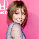 Grace VanderWaal Shows Off Edgy Crimson Buzz Minimize in Jaw-Losing Makeover