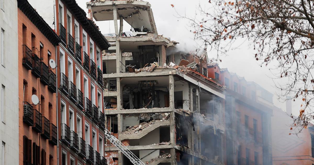 Loud explosion rocks Spanish capital Madrid