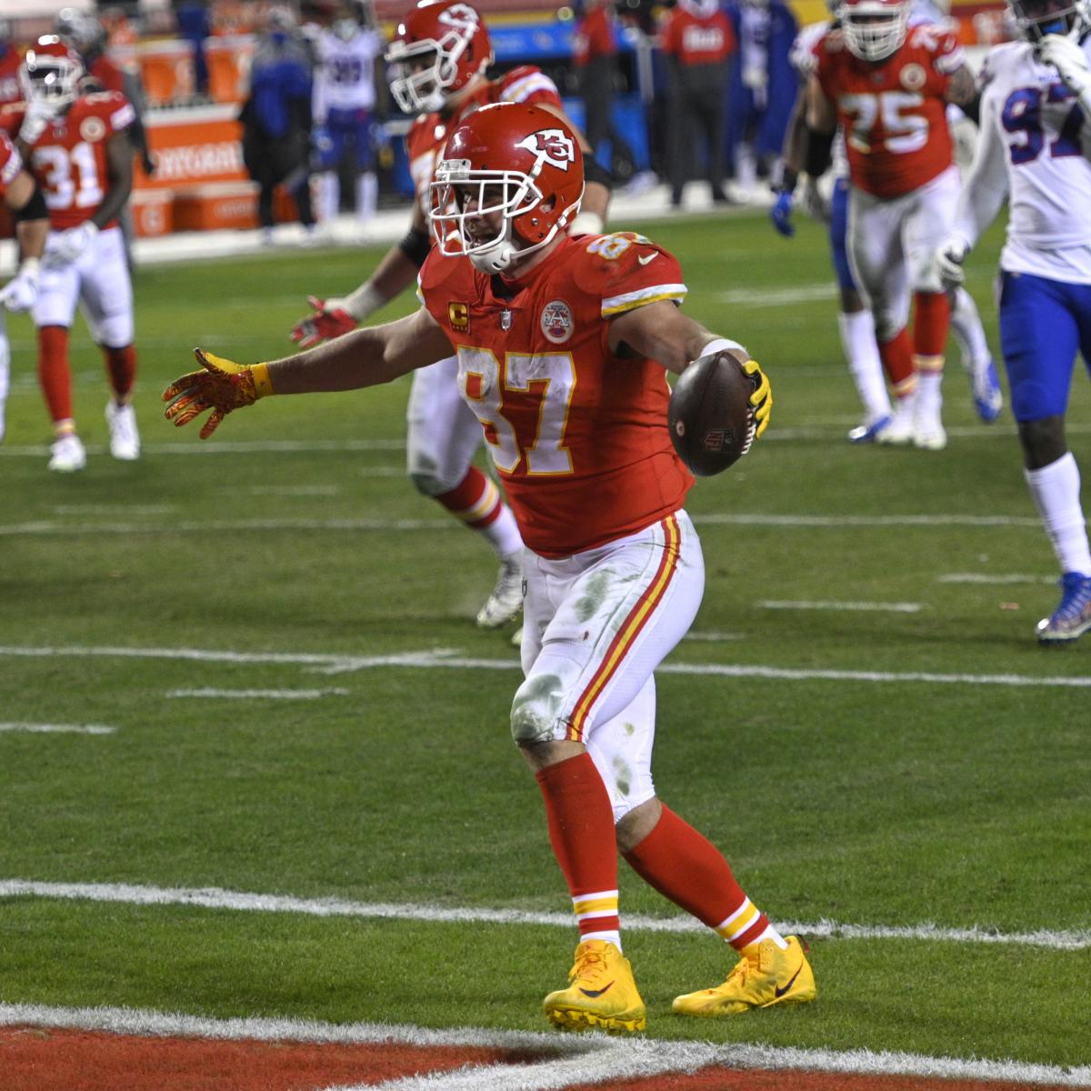 Chiefs’ Travis Kelce: ‘I Sing Myself I’m a Scrub The full Time’ When Viewing Movie